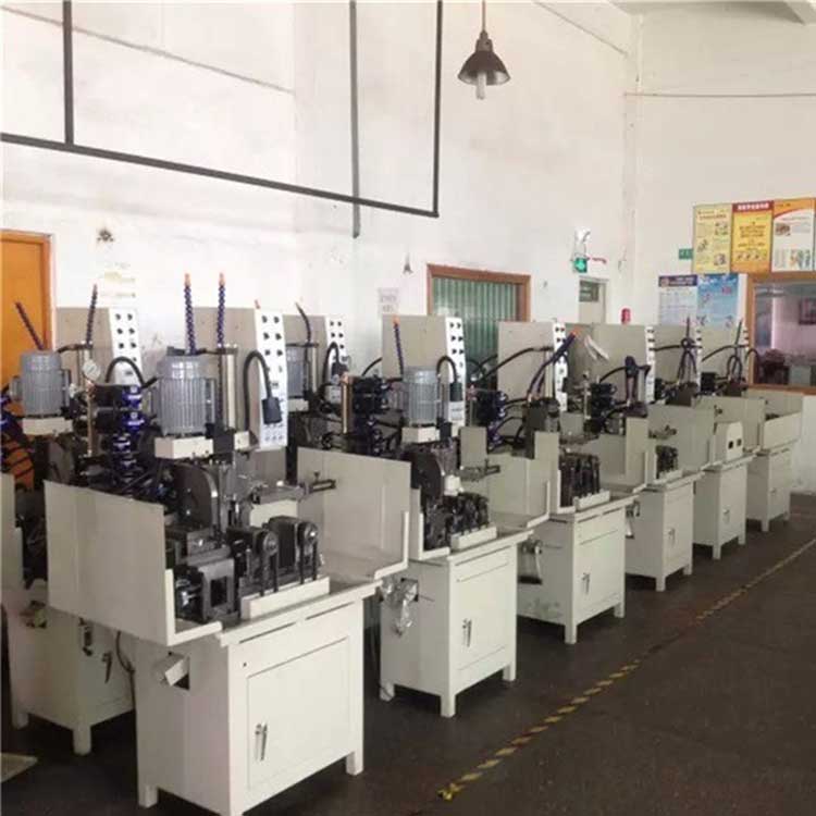 �����Զ�ϳ�ۻ�